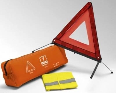 DaciaSafetyPack(Jacket+Triangle)