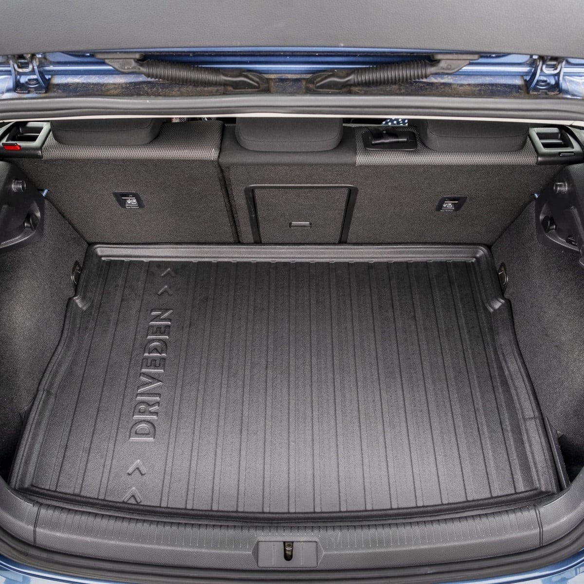 DriveDenCustom-FitRubberBootMattofitVolkswagenGolfHatchbackMk.72013-2020(withRaisedVariableHeightBootFloor)