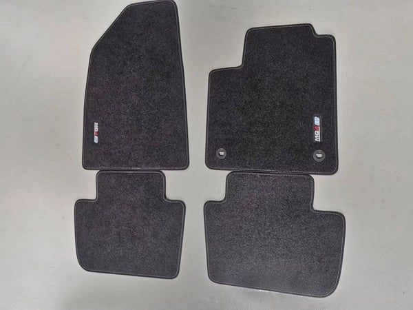 MG4EVFABRICMATS11409432