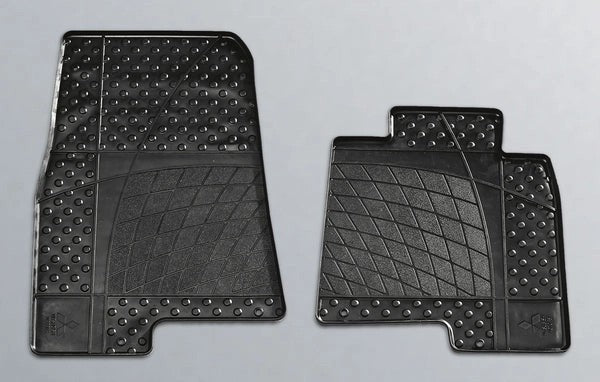 MitsubishiShogunRubberMatSet,FrontRHD