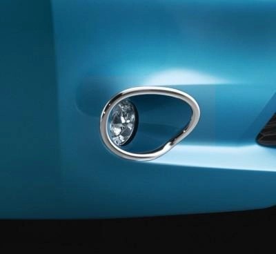 NissanLEAFChromeFogLampRings