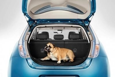 NissanLEAFDogGuard/PartitionRack