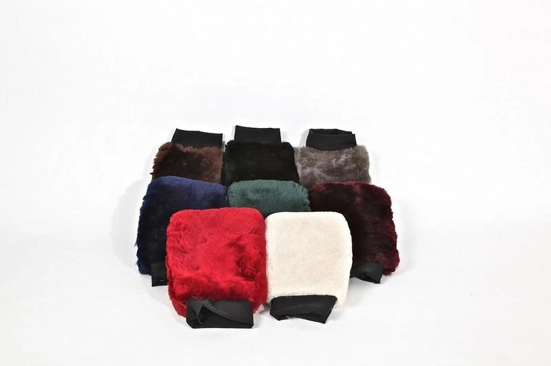 SignatureSeriesSheepskinCarWashMitt
