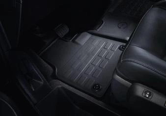 VauxhallVivaroCLife(KO)-FrontRubberFloorMat