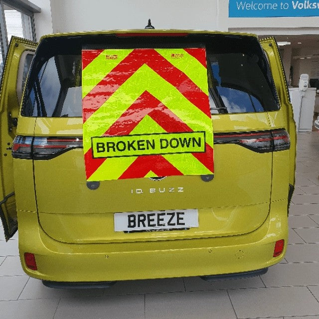 ‘BeSeenScreen’emergencycarbreakdownwarningsign