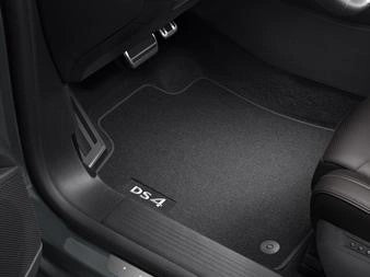 DS4-SetOfFrontAndRearVelourFloorMats
