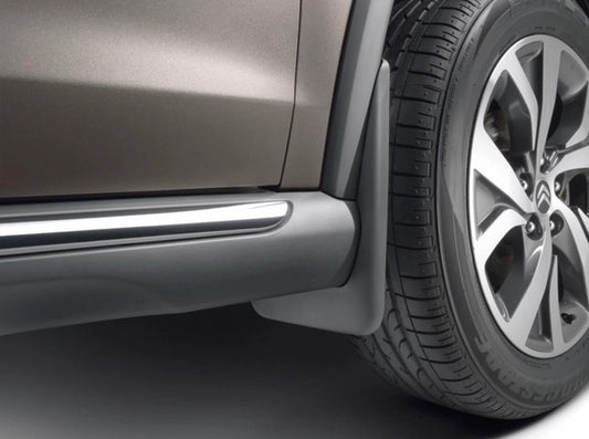 DSAutomobilesSetOfFrontMudflaps-DS4