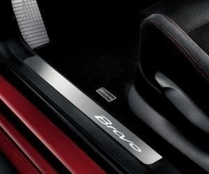 FiatBravoKickPlates,Aluminium