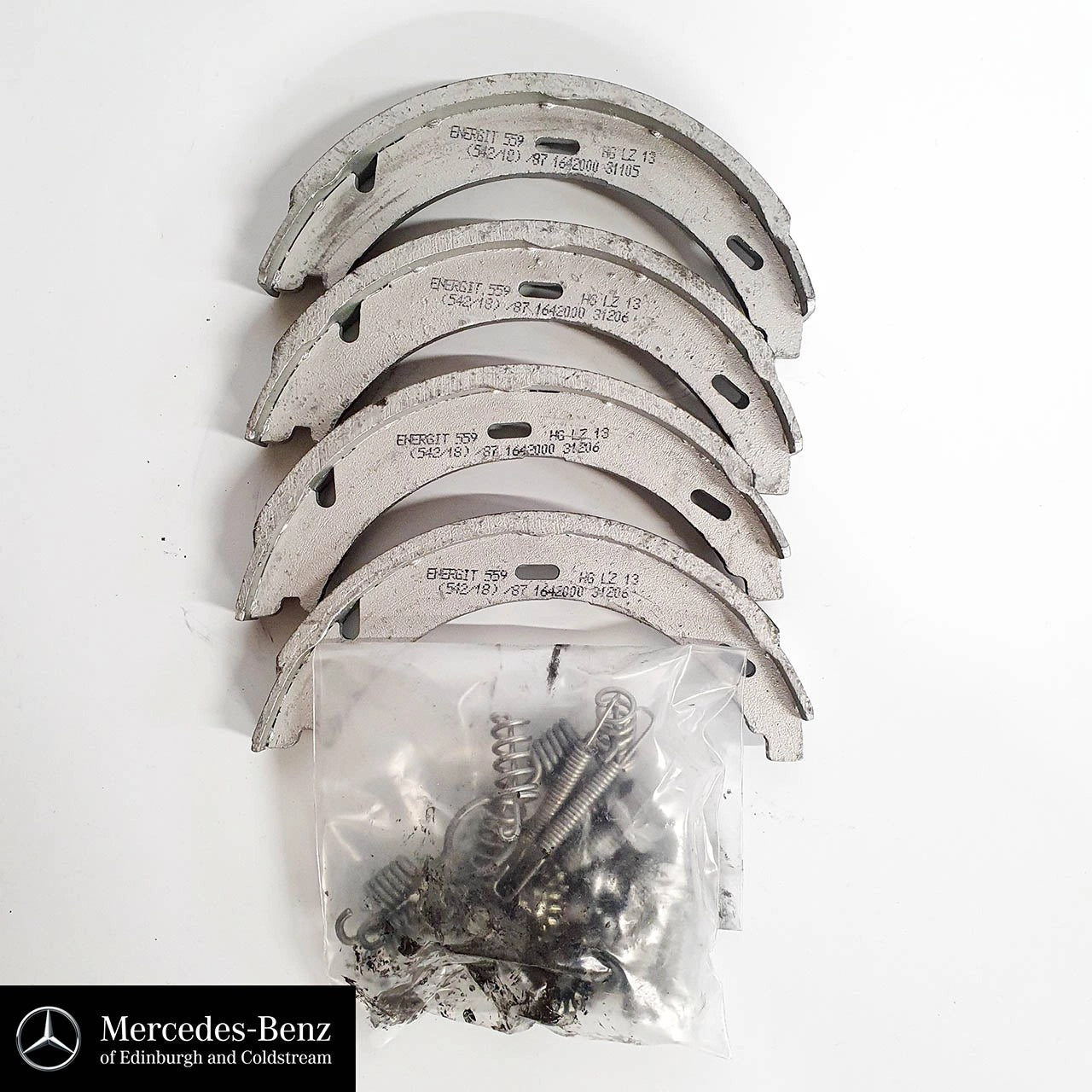 GenuineMercedes-BenzRearHandbrakeShoeKitABESLKClassModels