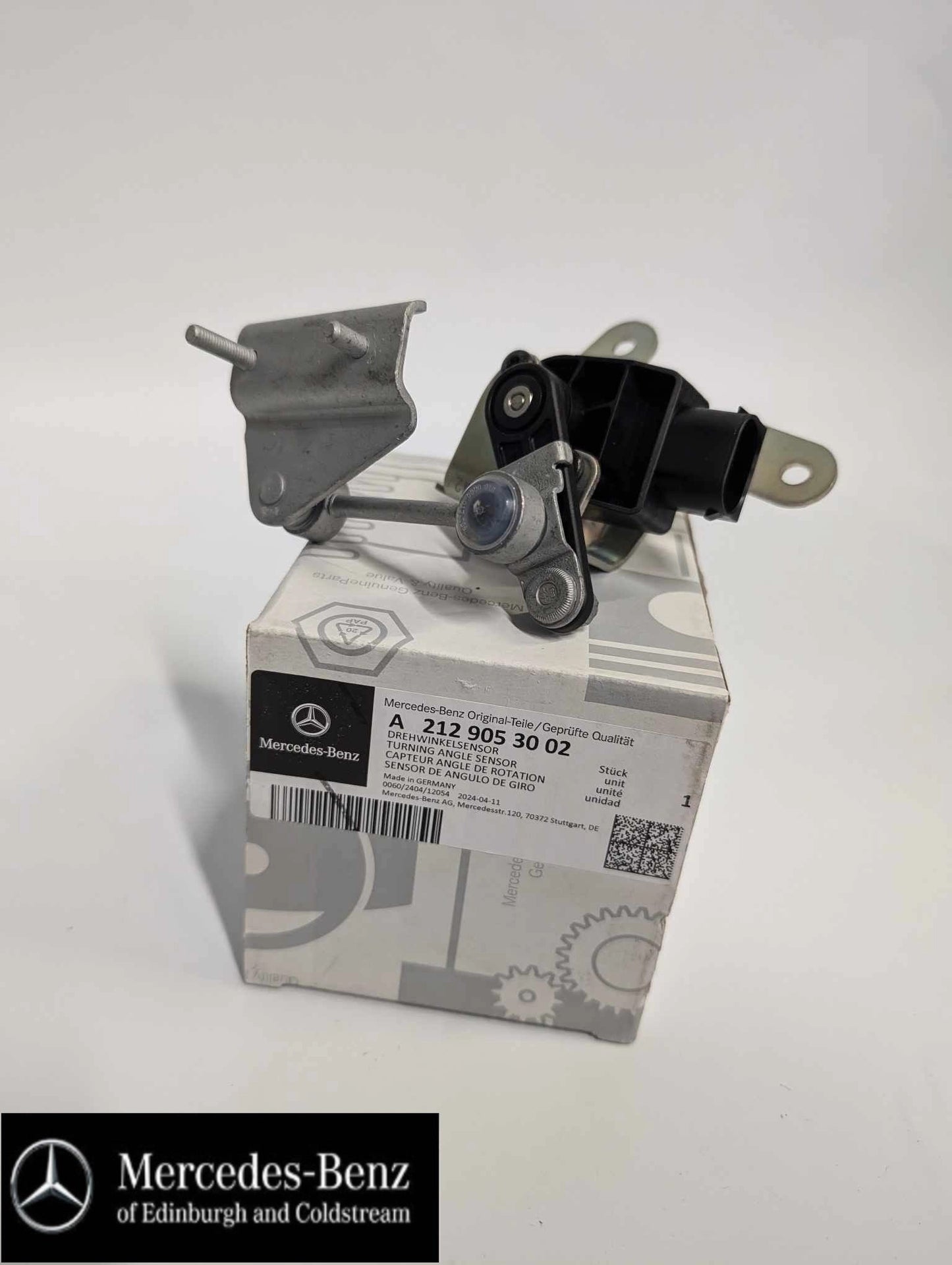 GenuineMercedes-BenzRearturninganglesensor/levelsensorC204,E212/207,CLS218modelseries