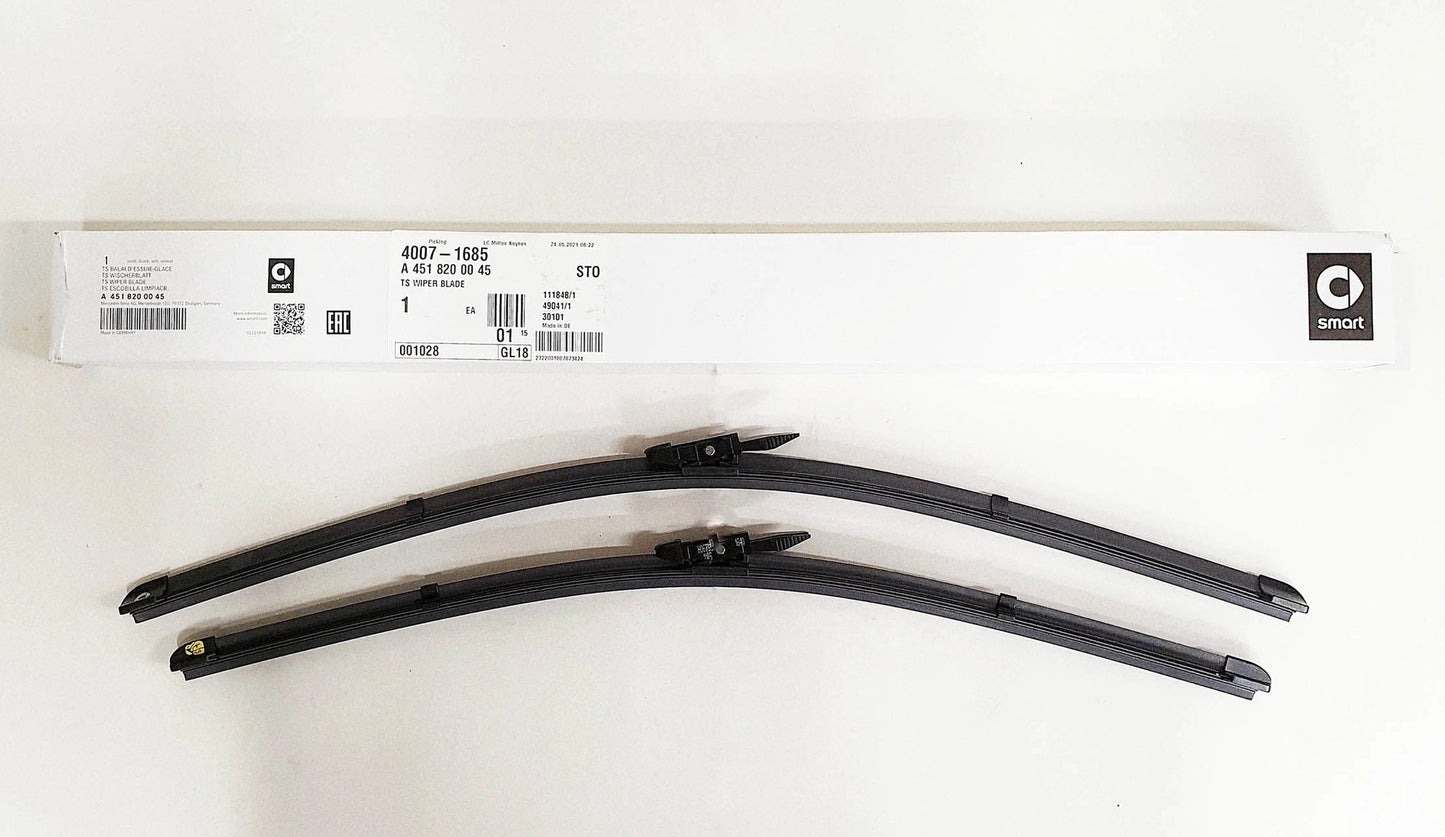 GenuineSMARTForTwoFrontWiperBladesFor451Models