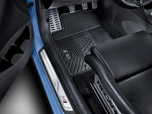 HyundaiFloorMats,AllWeatherWithGreyAccent-i30