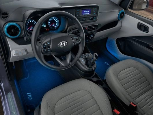 HyundaiLEDfootwellillumination,blue,firstrow