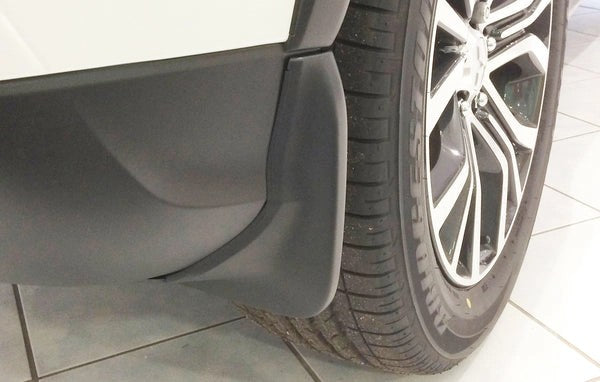 MitsubishiASXRearMudguards-withfactorywheelarchgarnish18-19MY