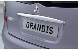 MitsubishiGrandisRearGripGarnish,Chrome