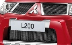 MitsubishiL200(S4)LowerSportsGrille,Chrome2010-2014