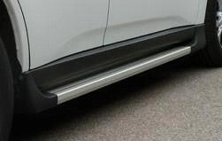 MitsubishiOutlander/PHEVIntegratedSideSteps