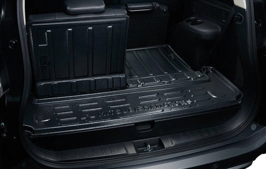 MitsubishiShogunSportBootTray