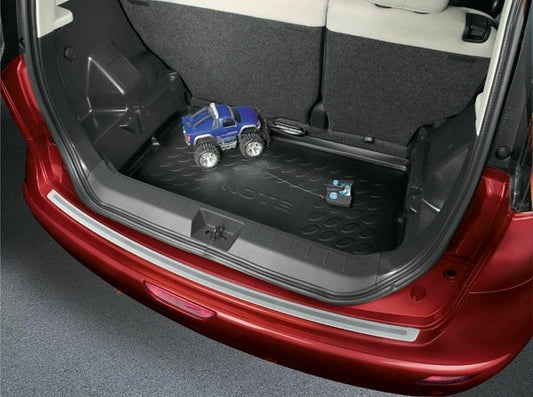 NissanBootLiner-Note