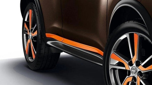 NissanSideDoorSillStripsPersoOrange-Juke