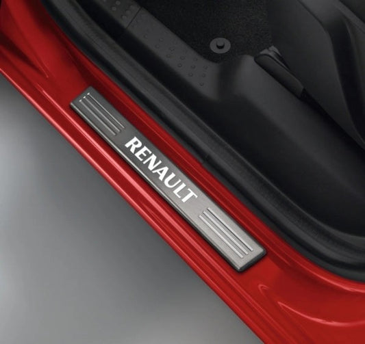 RenaultDoorSillsWithLEDLighting