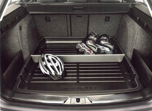 SKODAALUpartitionfortheplastictray