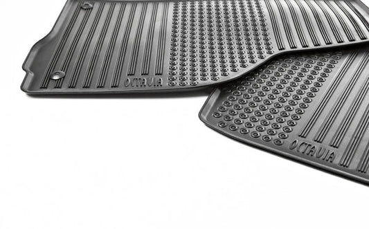 SKODARubberFloorMatsforOCTAVIAIIcars