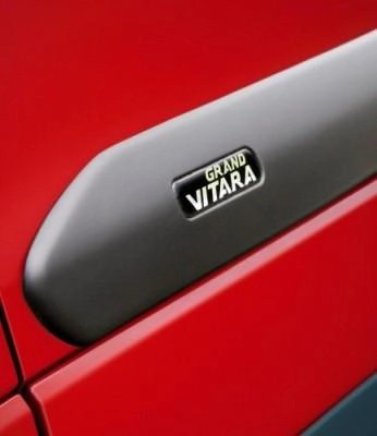 SuzukiGrandVitara(3DR)SideBodyMouldingSet-Black