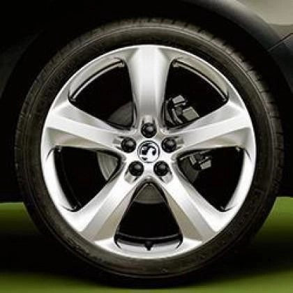 VauxhallAstraJ|ZafiraCTourerAlloyWheel19"-8Jx19ET46-5Studs"