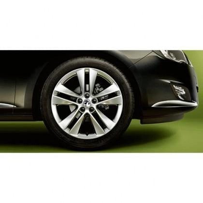 VauxhallAstraJ|ZafiraCTourerAlloyWheel18"-8Jx18ET46-5Studs"
