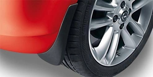 VauxhallViva-SetofFrontMudGuards